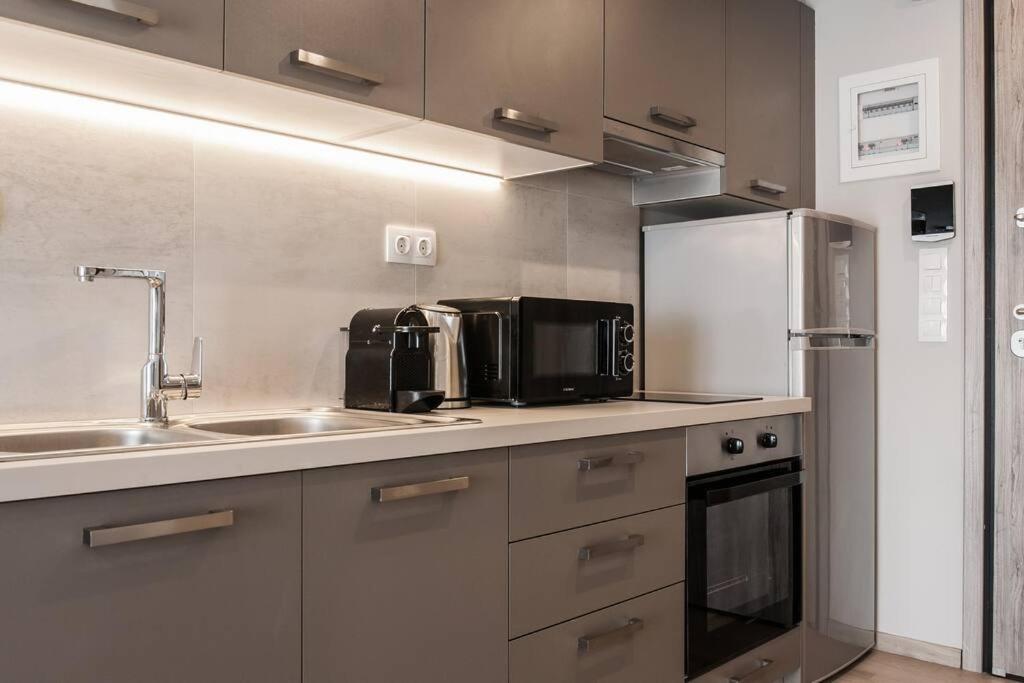 Apartment In Keramikos, Athen Exterior foto