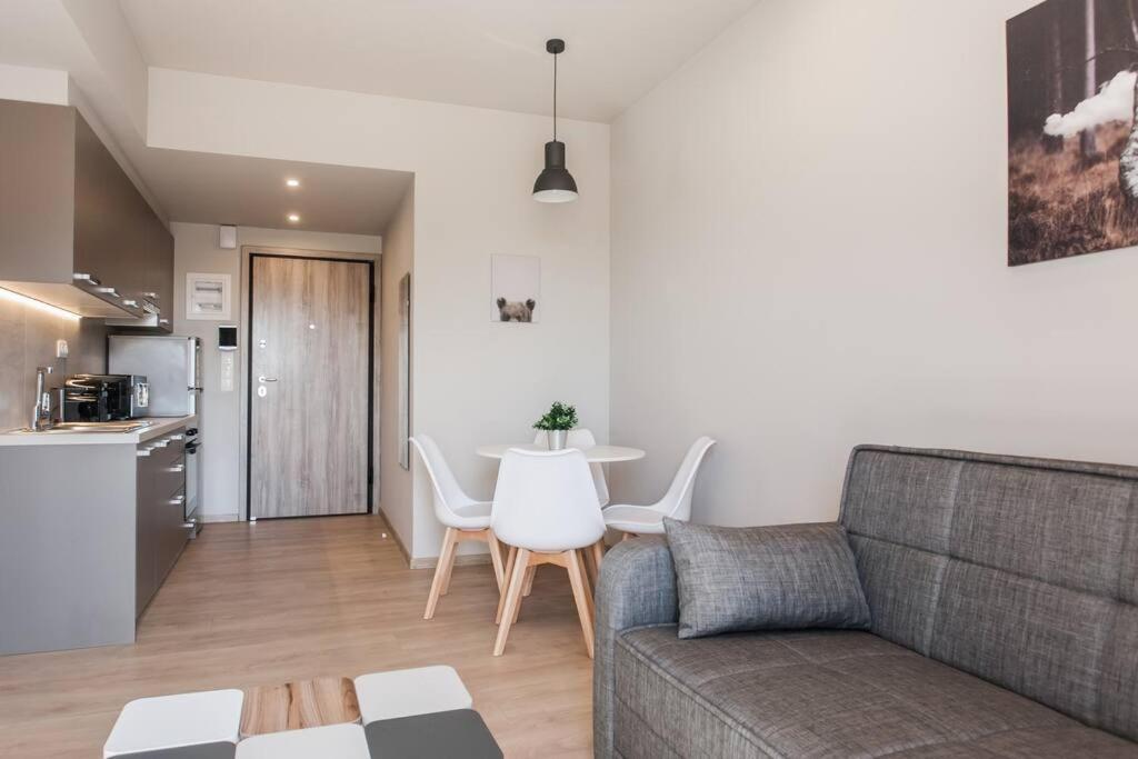 Apartment In Keramikos, Athen Exterior foto